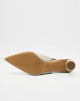 Monica ivory バックベルト ポインテッド パンプス アイボリー - HENRI EN VARGO (ヘンリ エン ヴァーゴ)