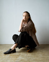 Erika black メタル付きローファー ブラック - HENRI EN VARGO (ヘンリ エン ヴァーゴ)