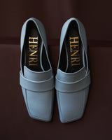 Maya black スクエアトゥ ローファー ブルーグレー - HENRI EN VARGO (ヘンリ エン ヴァーゴ) 公式通販