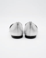 Nadia silver オープントゥリボンパンプス シルバー - HENRI EN VARGO (ヘンリ エン ヴァーゴ) 公式通販