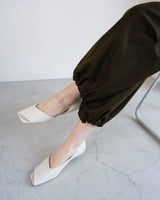 Janet ivory オープントゥパンプス アイボリー - HENRI EN VARGO (ヘンリ エン ヴァーゴ) 公式通販