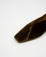 SOPHIA BROWN V スクエアトゥ フラットシューズ ブラウンベロア - HENRI EN VARGO (ヘンリ エン ヴァーゴ)