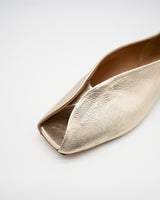 Cattleya gold オープントゥ パンプス ゴールド - HENRI EN VARGO (ヘンリ エン ヴァーゴ)