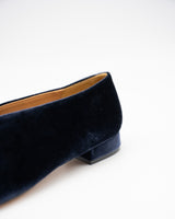 SOPHIA NAVY V スクエアトゥ フラットシューズ ネイビーベロア - HENRI EN VARGO (ヘンリ エン ヴァーゴ)