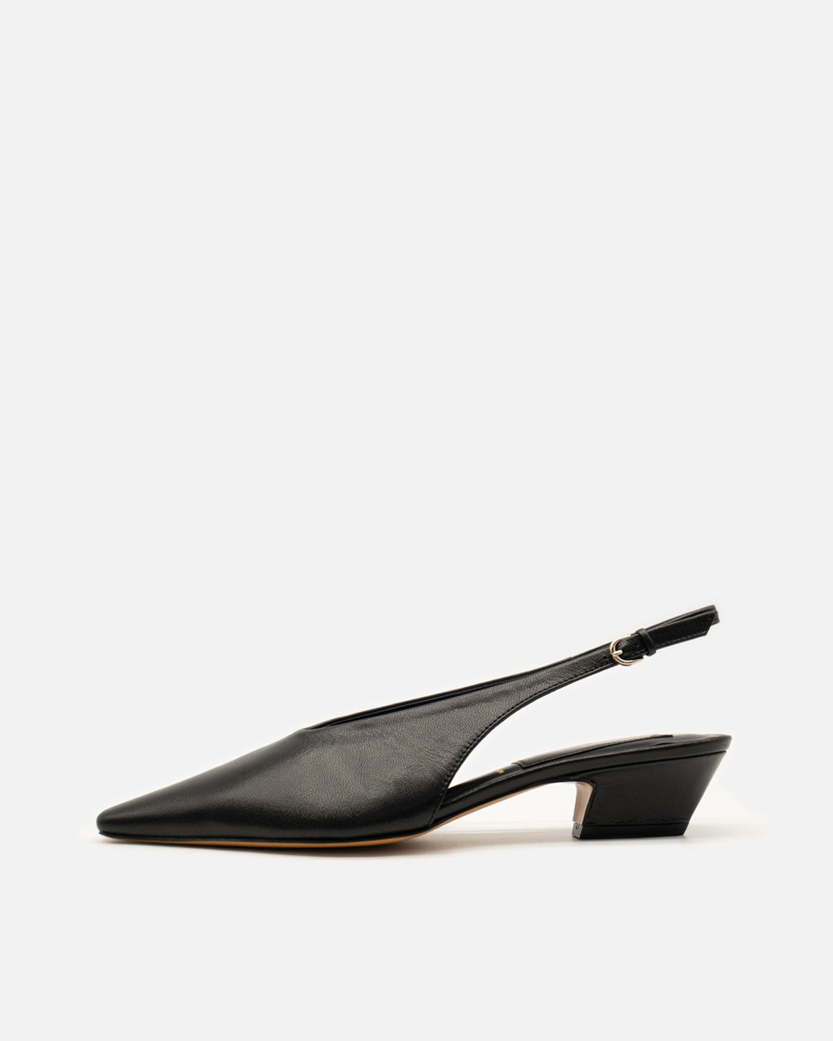 【新品✨】ヘンリエンヴァーゴ HENRIENVARGO スリングバックパンプス Lucile サイドのカッティングにこだわり制作したパンプスLucile