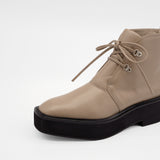 Ruby beige レースアップショートブーツ - HENRI EN VARGO (ヘンリ エン ヴァーゴ) 公式ストア