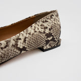 Marie Python ポインテッドフラットパンプス パイソン柄 - HENRI EN VARGO (ヘンリ エン ヴァーゴ) 公式ストア