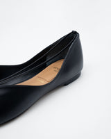 Nadia black オープントゥリボンパンプス ブラック - HENRI EN VARGO (ヘンリ エン ヴァーゴ) 公式通販