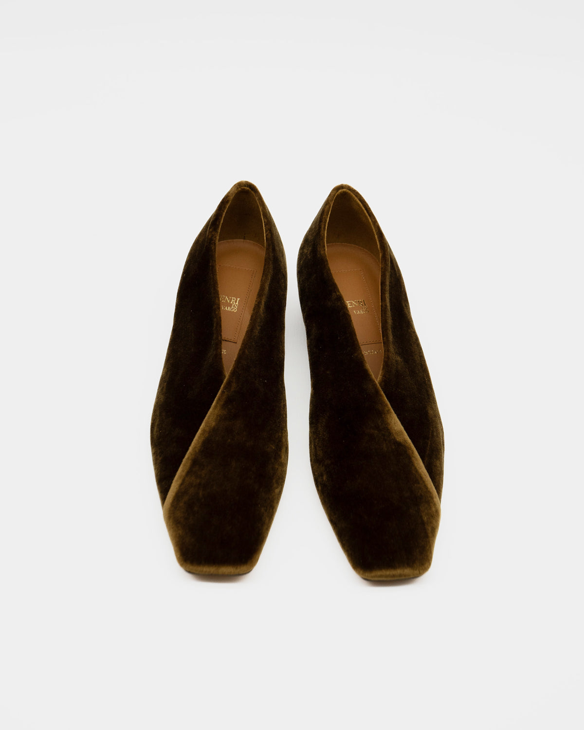 DSC04555_663b8566-a223-4f04-