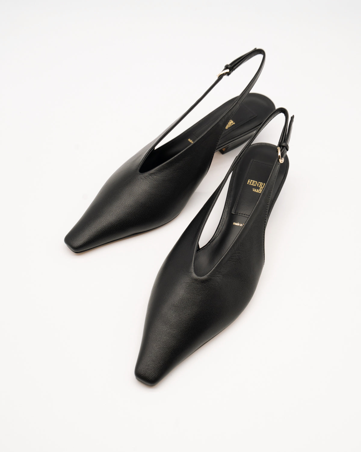 【美品】HENRI EN VARGO 黒 スエード スリングバックパンプス 美品】HENRI EN VARGO 黒 スエード スリングバックパンプス